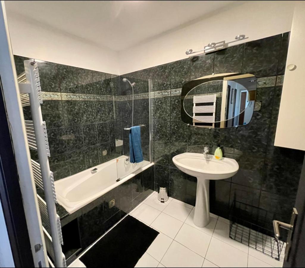 Très grand appartement à 10 min à pied du centre Castres  Esterno foto