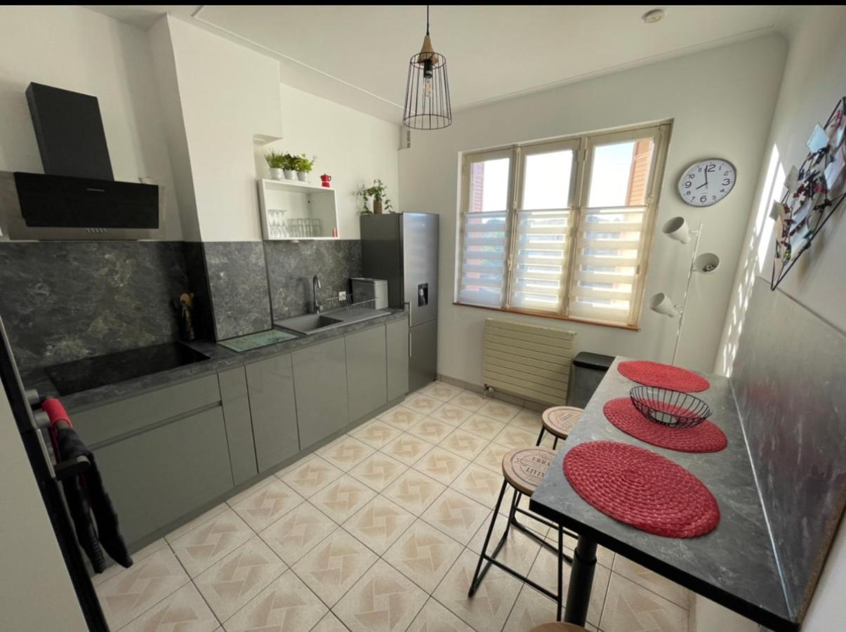 Très grand appartement à 10 min à pied du centre Castres  Esterno foto